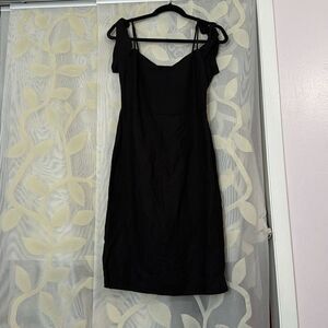 NWT Abercrombie and fitch black dress tie shoulder tall petite size 2